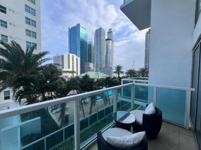 2 Story Loft Downtown Miami公寓 外观 照片